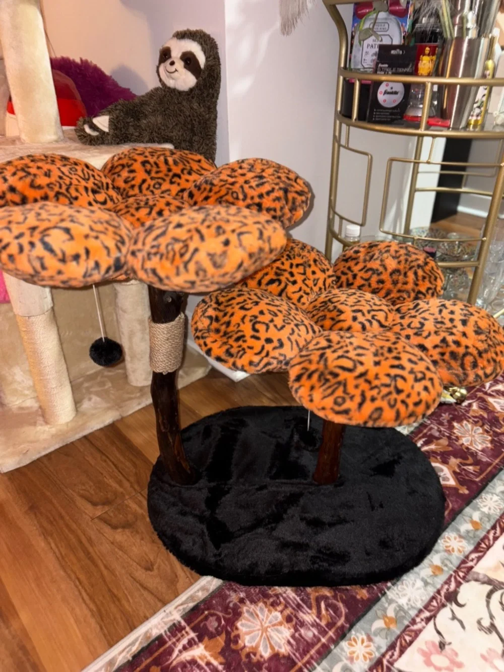 Beautiful Custom Leopard Flower Cat Tree